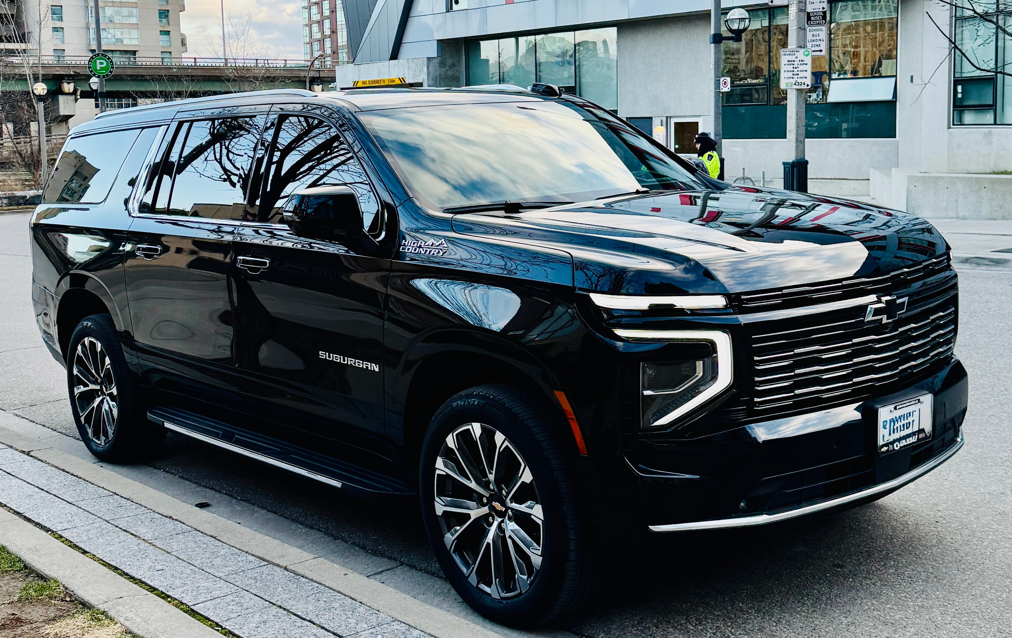 2026 Chevrolet Suburban High Country - Classicontariolimo